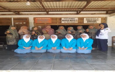 Dari Kelas ke Lapangan, Siswa SMK Daarul Hidayah Latih Keterampilan di Posyandu  Sukoharjo – SMK Kesehatan dengan program keahlian Farmasi dan Keperawatan terus berupaya membekali siswanya dengan pengalaman nyata di lapangan. Salah satu inovasi yang digag